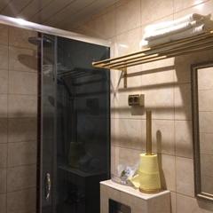 Гостиница Каприз, Кировград, Свердловская область