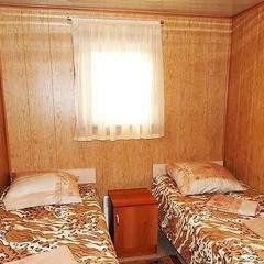 Плавучая гостиница Седьмая жилка, Камызякский район, Астраханская область