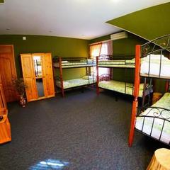 Хостел Minions, Красная Поляна, Краснодарский край