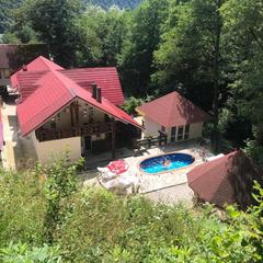 Гостевой дом Kastana, Красная Поляна, Краснодарский край