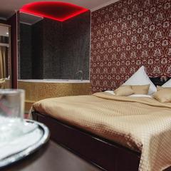 Отель ЭРЗИ КЛАБ, Красногорск, Московская область