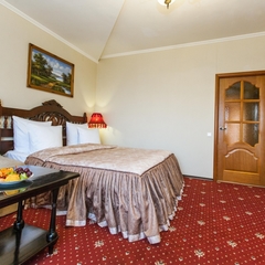 Отель Гранд Отель Уют, Краснодар, Краснодарский край