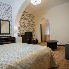 Отель Sweet Hall, Краснодар, Краснодарский край