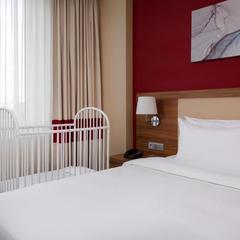 Отель Four Points by Sheraton Krasnodar, Краснодар, Краснодарский край