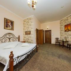 Отель Маленький Париж, Краснодар, Краснодарский край