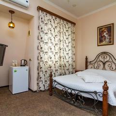 Отель Маленький Париж, Краснодар, Краснодарский край