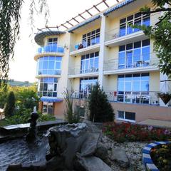 Гостевой дом Ласточкино гнездо, Криница, Краснодарский край