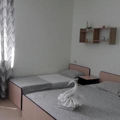 Клуб отдыха Замок, Кучугуры, Краснодарский край