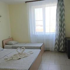 Клуб отдыха Замок, Кучугуры, Краснодарский край