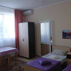 Клуб отдыха Замок, Кучугуры, Краснодарский край