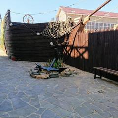 Клуб отдыха Замок, Кучугуры, Краснодарский край