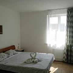 Клуб отдыха Замок, Кучугуры, Краснодарский край