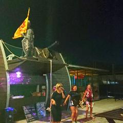 Клуб отдыха Замок, Кучугуры, Краснодарский край