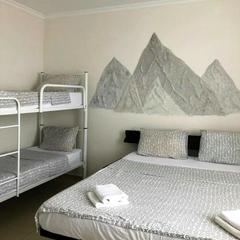 Клуб отдыха Замок, Кучугуры, Краснодарский край