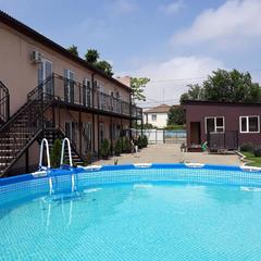 Гостевой дом Центральный, Кучугуры, Краснодарский край