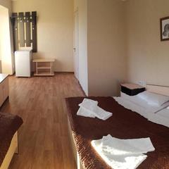 Гостевой дом Центральный, Кучугуры, Краснодарский край