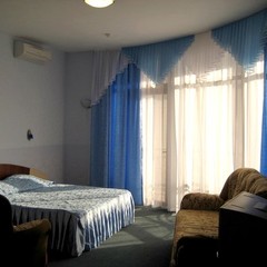 Гостиница HOLIDAY, Лазаревское, Краснодарский край
