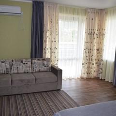 Апарт-отель Дом у реки, Лазаревское, Краснодарский край