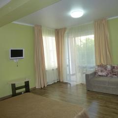 Апарт-отель Дом у реки, Лазаревское, Краснодарский край