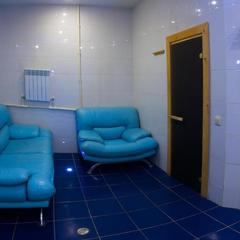 Гостиница Айсберг Хаус, Лобня, Московская область