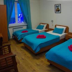 Гостиница Айсберг Хаус, Лобня, Московская область