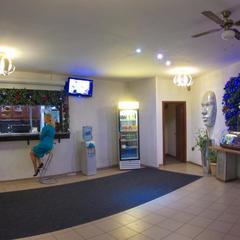 Гостиница Айсберг Хаус, Лобня, Московская область