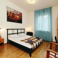 Гостиница Айсберг Хаус, Лобня, Московская область