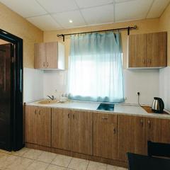 Гостиница Айсберг Хаус, Лобня, Московская область