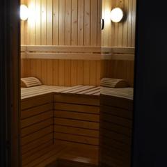 Гостиница Айсберг Хаус, Лобня, Московская область