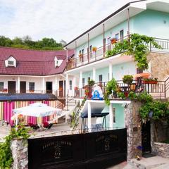 Отель Приза, Лоо, Краснодарский край