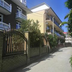 Гостевой дом Южная Рапсодия, Лоо, Краснодарский край