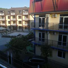 Гостевой дом Южная Рапсодия, Лоо, Краснодарский край