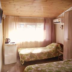 Гостевой дом Эллинг Солнечный, Лоо, Краснодарский край