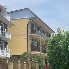 Гостевой дом Южная Рапсодия, Лоо, Краснодарский край