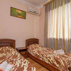 Гостевой дом Король Лев, Лоо, Краснодарский край