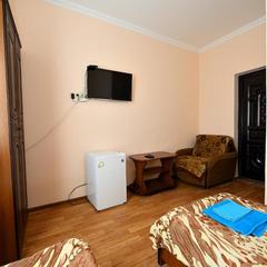 Гостевой дом Король Лев, Лоо, Краснодарский край