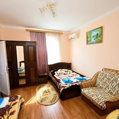 Гостевой дом Король Лев, Лоо, Краснодарский край