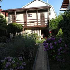 Гостевой дом У Владимира, Лоо, Краснодарский край