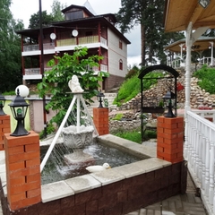 Отель У Лысой горы, Луга, Ленинградская область