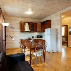 Дачный отель Лесные поляны, Тульская область