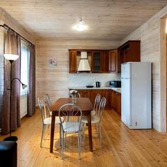 Дачный отель Лесные поляны, Тульская область