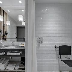 Отель Chekhoff Hotel Moscow Curio Collection By Hilton, Москва, Московская область