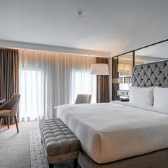 Отель Chekhoff Hotel Moscow Curio Collection By Hilton, Москва, Московская область