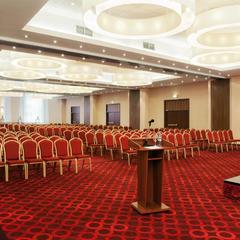 Гостиница Холидей Инн Москва Лесная, Москва, Московская область