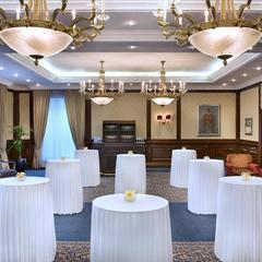 Отель Ритц-Карлтон Москва, Москва, Московская область