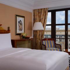 Отель Ритц-Карлтон Москва, Москва, Московская область