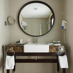 Отель Crowne Plaza Moscow Tretyakovskaya, Москва, Московская область