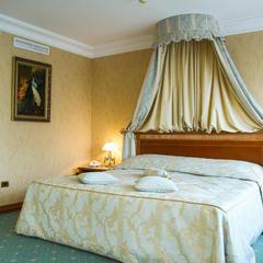 Отель Золотое кольцо, Москва, Московская область