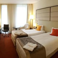 Отель Crowne Plaza Moscow Tretyakovskaya, Москва, Московская область