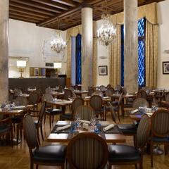 Отель Хилтон Москва Ленинградская, Москва, Московская область